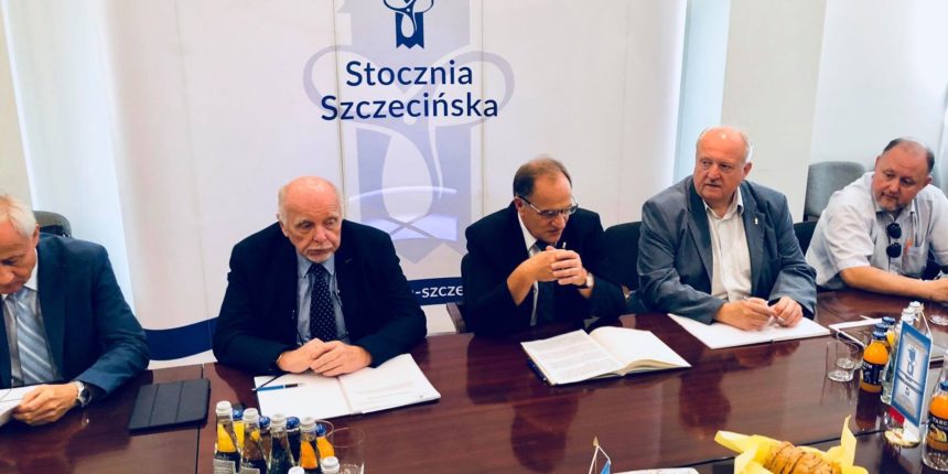 „Okrętowcy” wspierają  Stocznię Szczecińską i piszą do ministerstwa